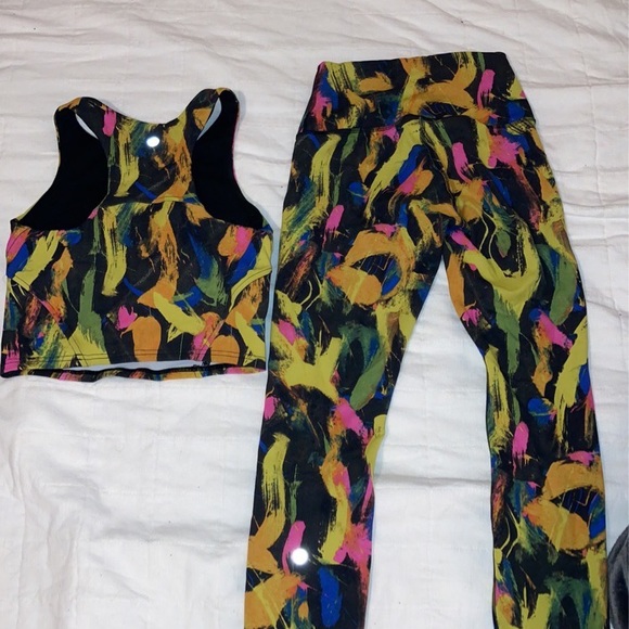 Lululemon matching workout top and leggings! - Picture 1 of 4